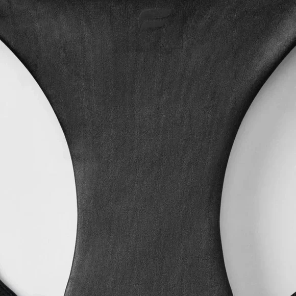 Fabletics workout top NWT. - Picture 2 of 4